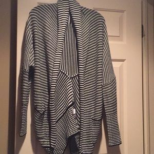 NWOT Vocal Oversized Black/White Striped Sweater S